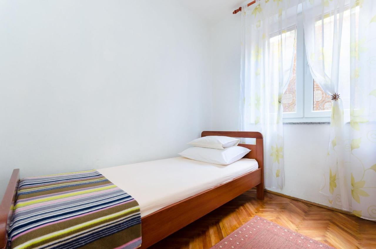 Apartment Milan Senj  Eksteriør billede